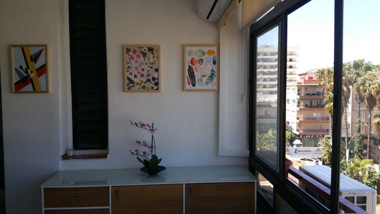 Apartamento Junto Al Puerto De Fuengirola Lägenhet Exteriör bild